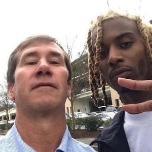 Meet your Posher, Derek